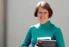 St_carolyn_watts