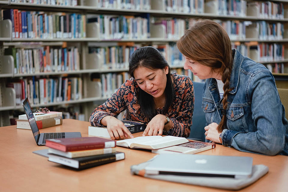 Students-in-library