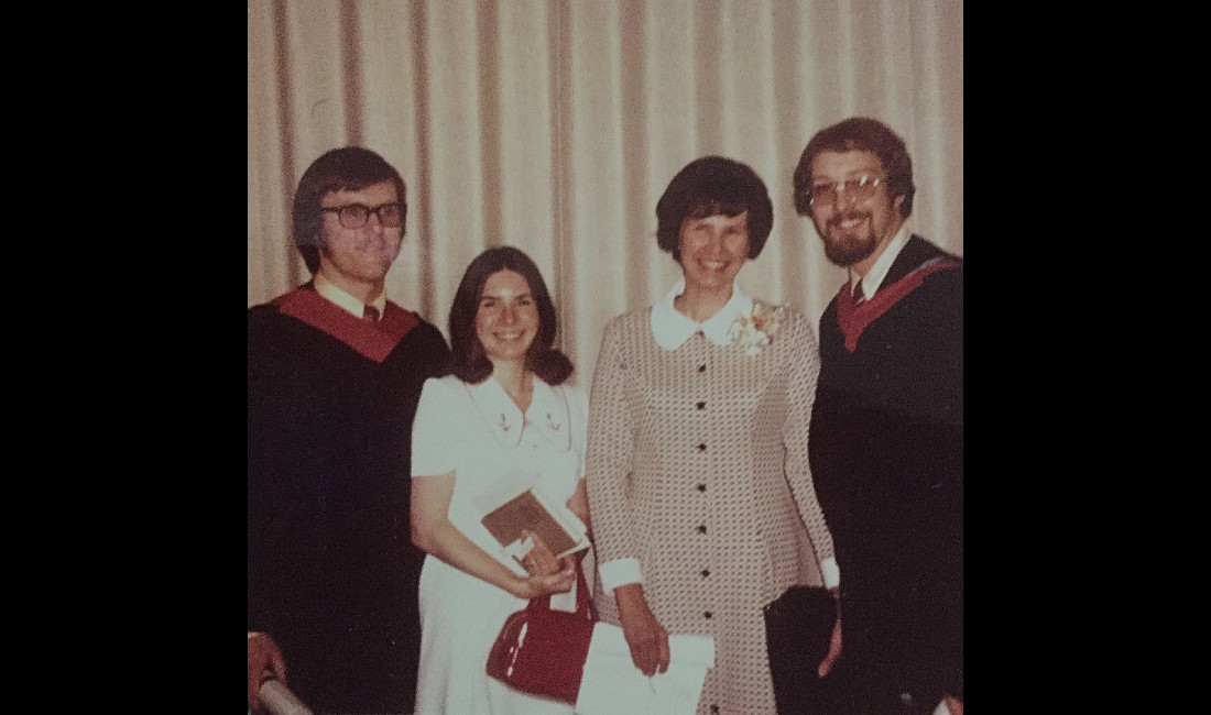 Convocation 1973: Charlotte & Stanley Riegel (right) and friends